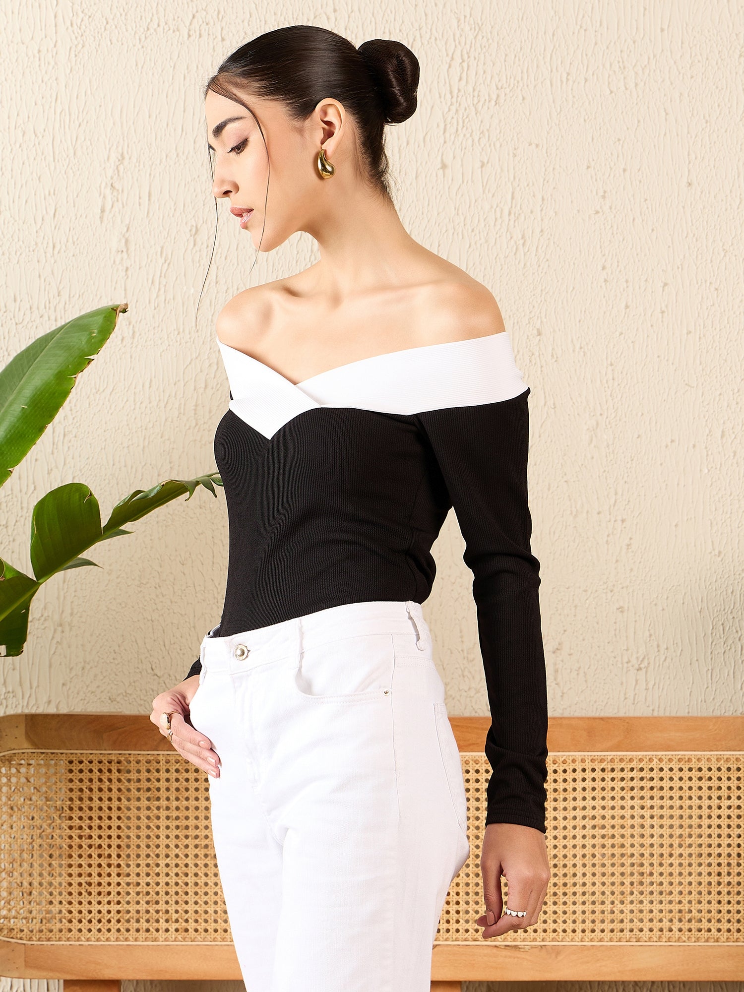 Colorblock Off Shoulder Full Sleeve Top - Uptownie