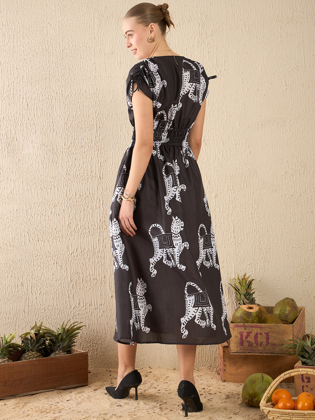 Bow Detailed Ruched Midi Dress - Uptownie