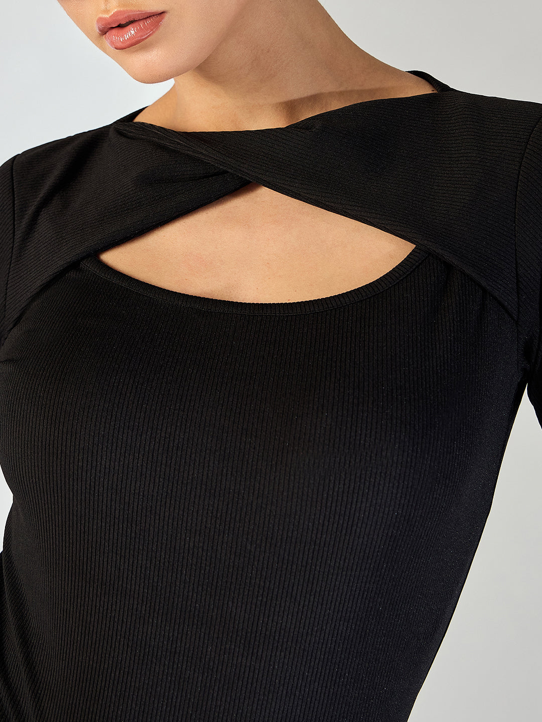 Stretchable Twisted Neckline Ribbed Top - Uptownie