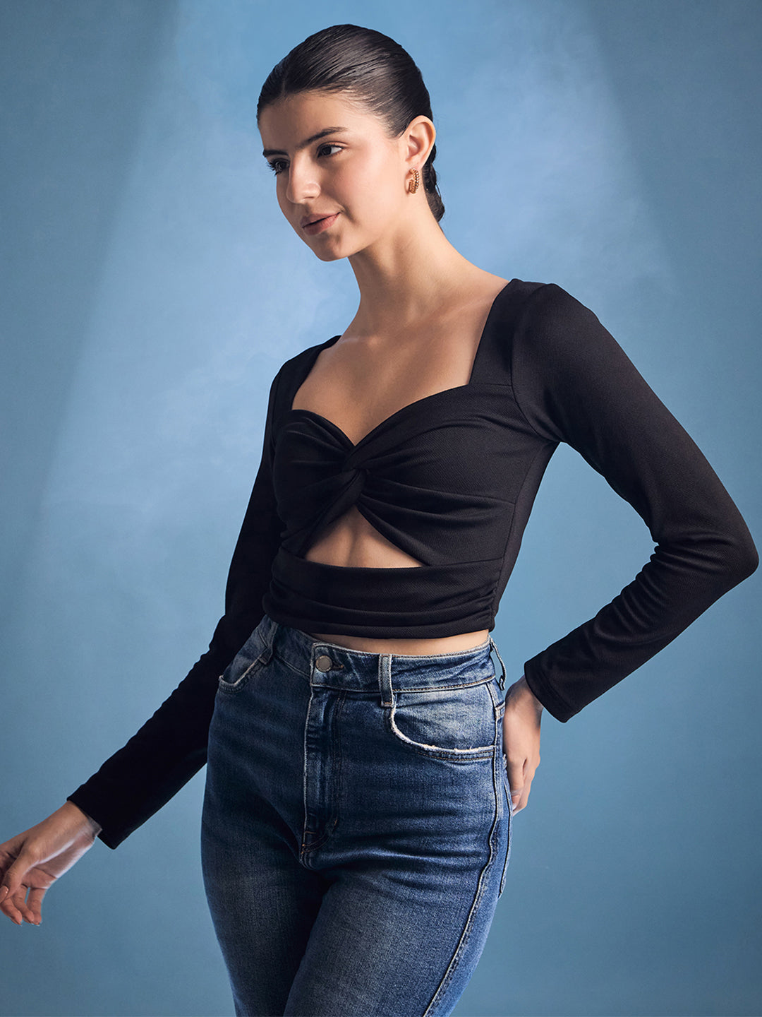 Stretchable Knotted Full Sleeves Crop Top - Uptownie
