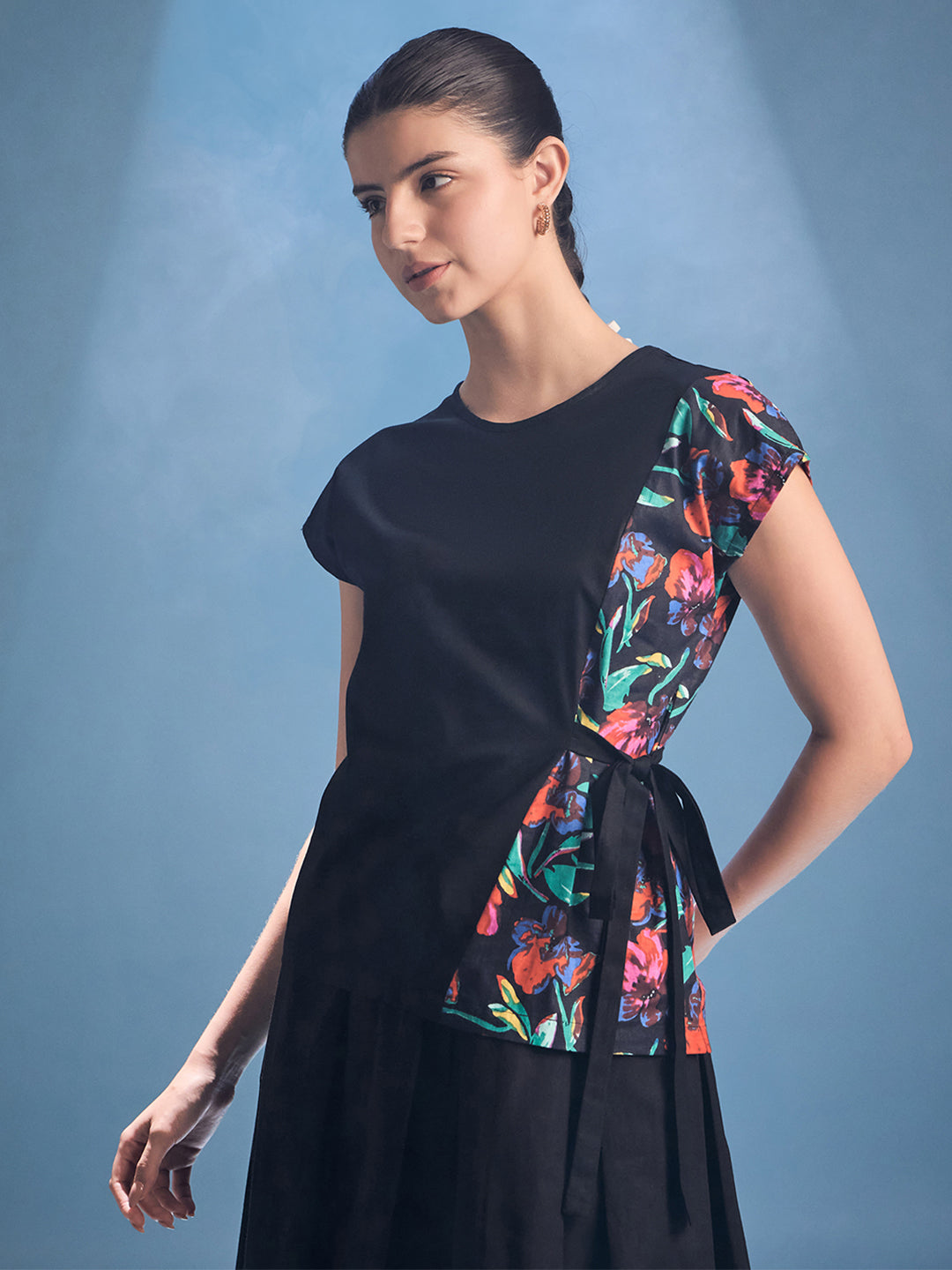 Contrast Tie Up Cotton Top - Uptownie