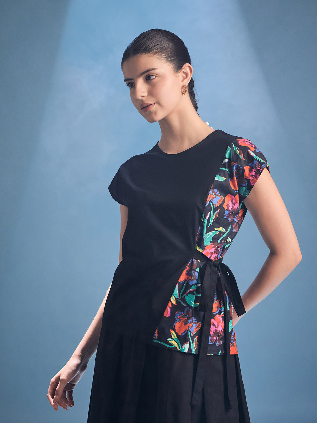 Contrast Tie Up Cotton Top - Uptownie