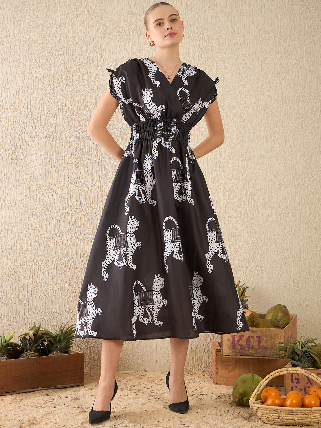 Bow Detailed Ruched Midi Dress - Uptownie