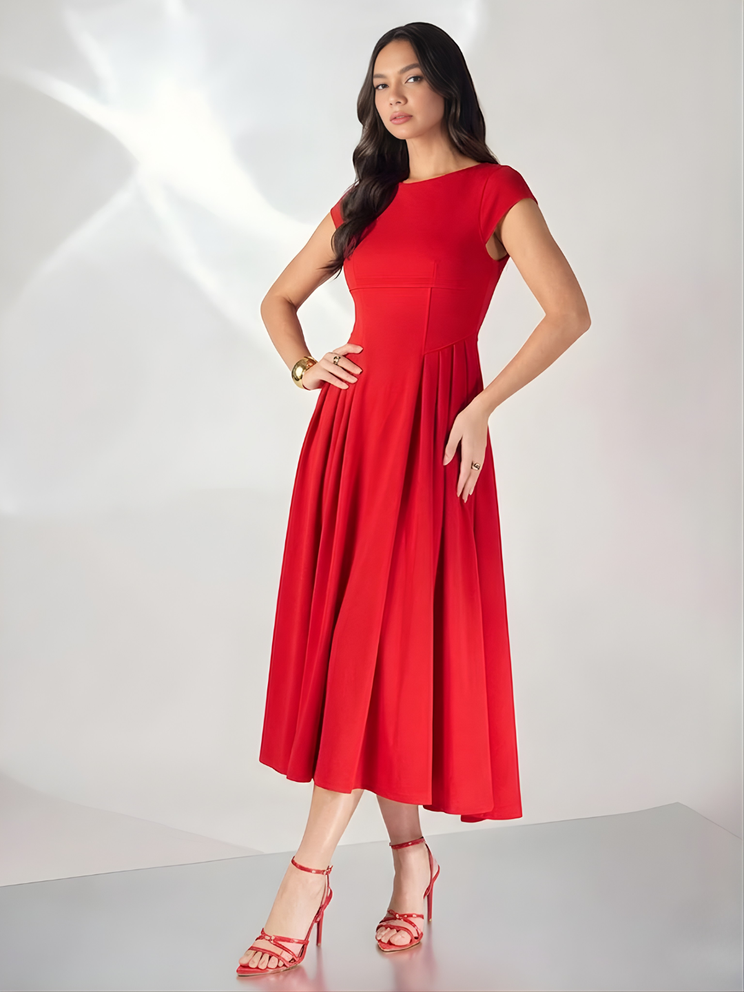 Stretchable Backless Midi Dress