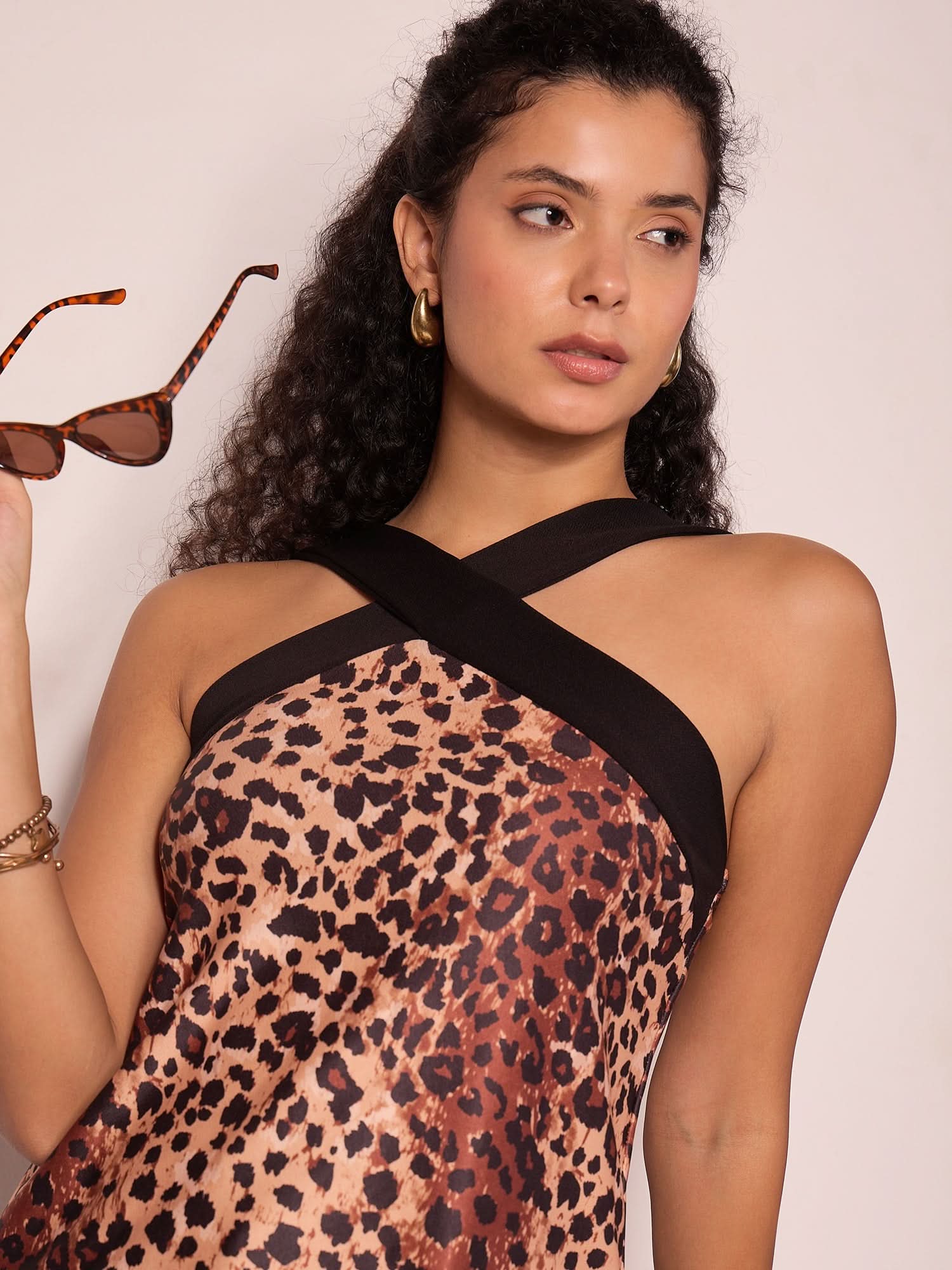 Criss Cross Cutout Top - Uptownie