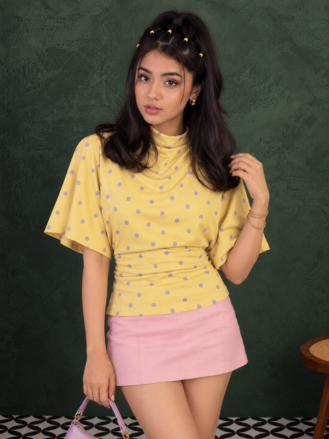 Stretchable Drape Neck Top