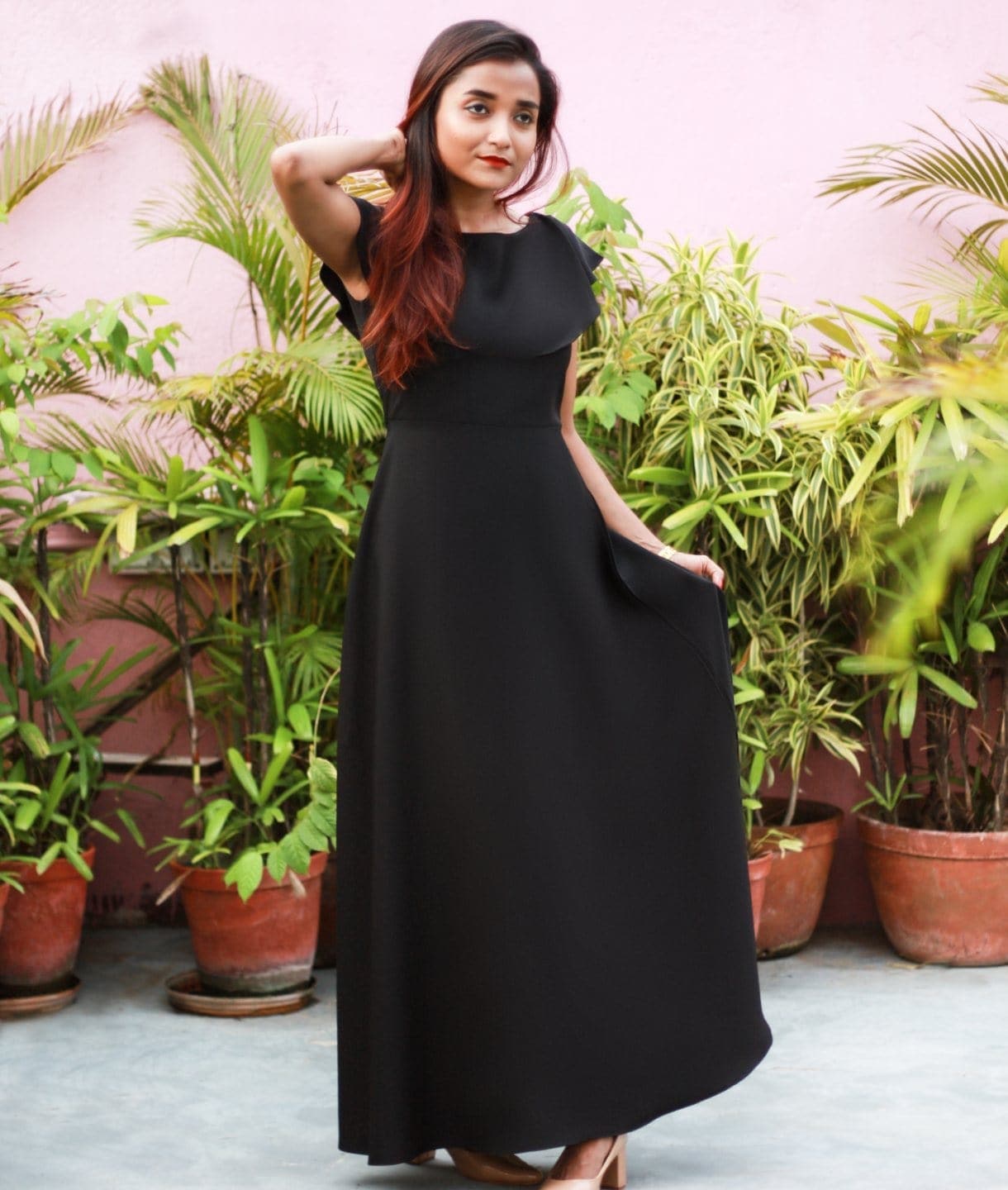 Plus Black Solid Crepe Ruffled Maxi Dress/Gown - Uptownie